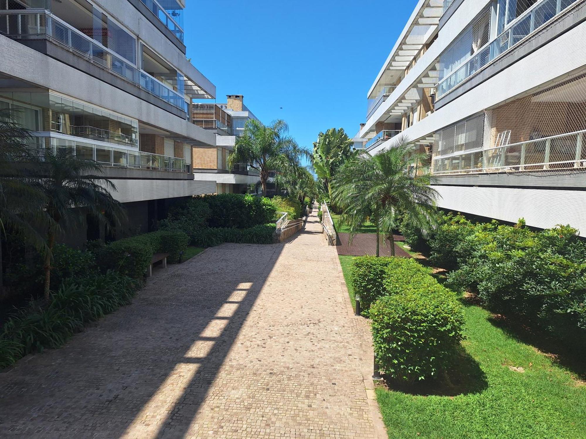 Cobertura Essence Life Residence, So Familias